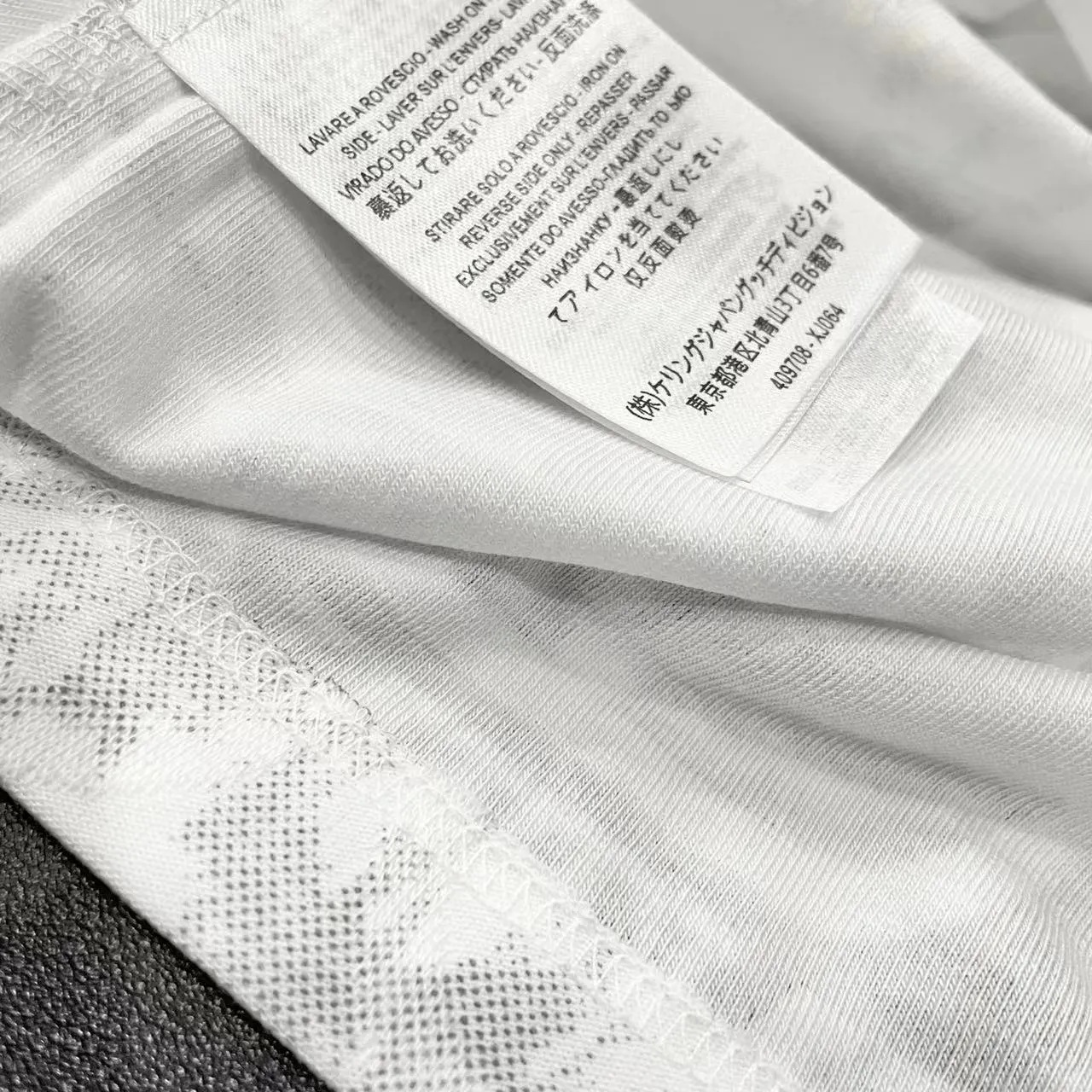 VANT SS T （3 ） + ， ， ， ， ， T。 ， ， ， 。 ， ， ， ， ！ ， ！ ， ， ， ， ， T T 、 ！ ！ 、 、 T， ， ， ， ！ ， ， ， . , , SSSS . ：White Black Sizes：M L XL 2XL 3XL